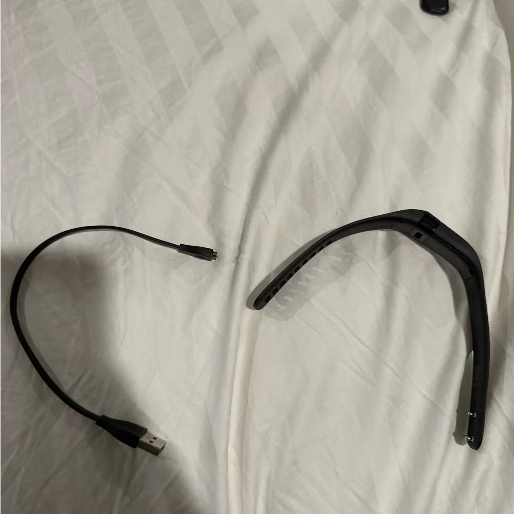 Black Fitbit Fitness Tracker, Comes with Charger